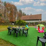 בית נופש Dom Ostoya Wrzosowo - Ogrod, Plac Zabaw & Klimatyzacja By Renters