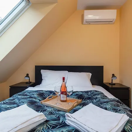 Dom Ostoya Wrzosowo - Ogrod, Plac Zabaw & Klimatyzacja By Renters بيت للعطل