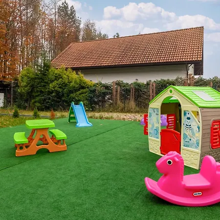 Dom Ostoya Wrzosowo - Ogrod, Plac Zabaw & Klimatyzacja By Renters بيت للعطل