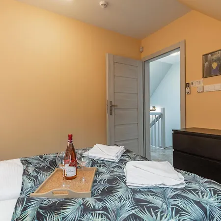 Prázdninový dům Dom Ostoya Wrzosowo - Ogrod, Plac Zabaw & Klimatyzacja By Renters